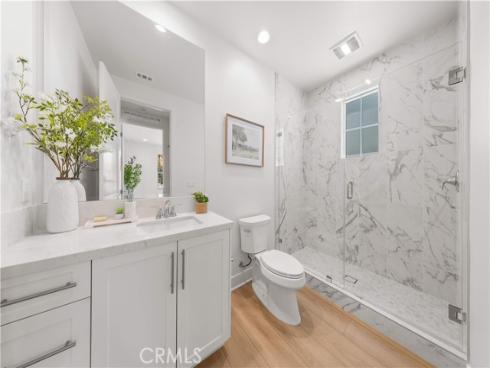 168  Somera  , Irvine, CA