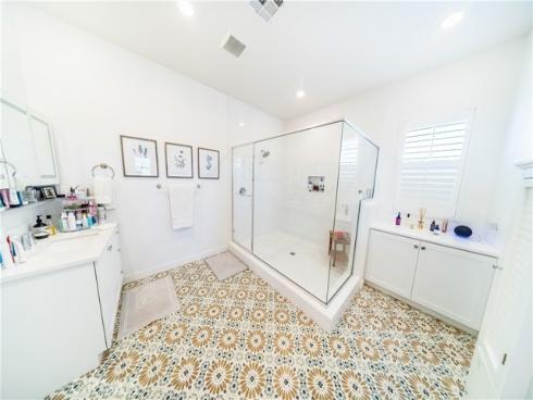 151  Sash  , Irvine, CA