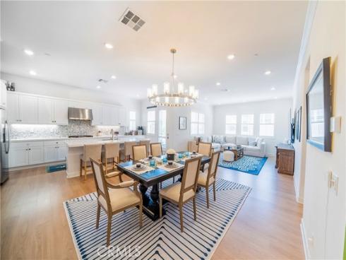 151  Sash  , Irvine, CA