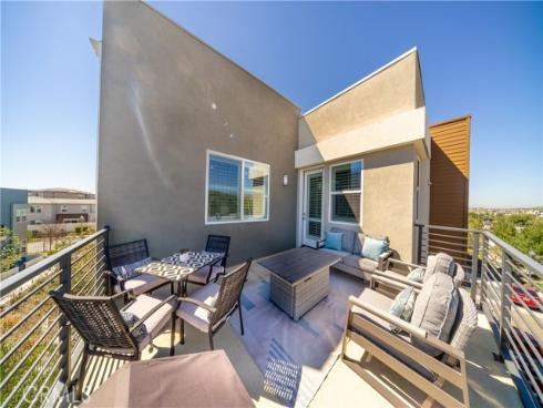 151  Sash  , Irvine, CA