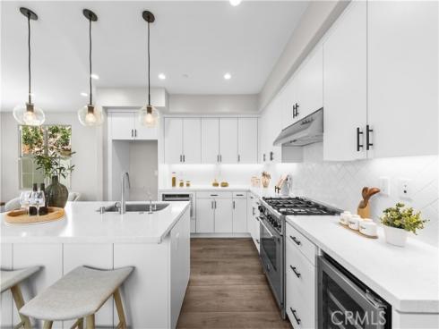 235  Elkhorn  , Irvine, CA