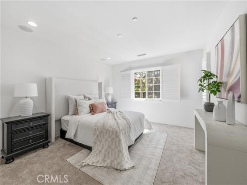 68  Pathstone  , Irvine, CA