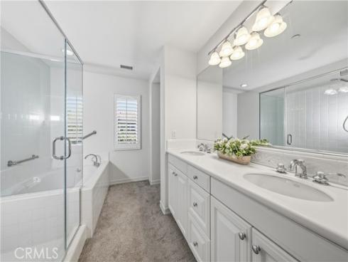 68  Pathstone  , Irvine, CA