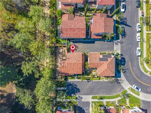 68  Pathstone  , Irvine, CA