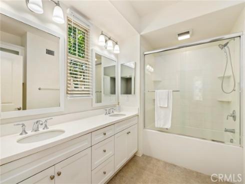 59  Kempton  , Irvine, CA