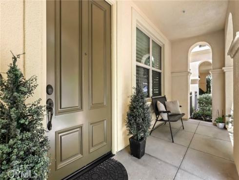 59  Kempton  , Irvine, CA