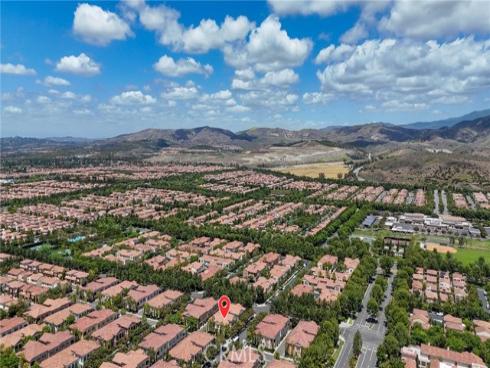 59  Kempton  , Irvine, CA