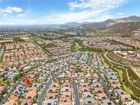 66 Eider Run, Irvine, CA