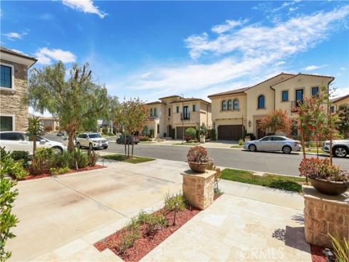 66 Eider Run, Irvine, CA