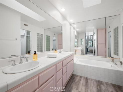 453 E Yale  , Irvine, CA