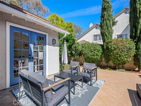 453 E Yale  , Irvine, CA