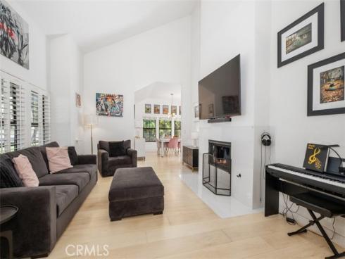 453 E Yale  , Irvine, CA