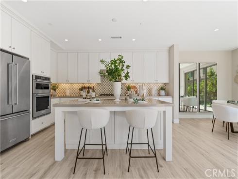 116  Tritone  , Irvine, CA