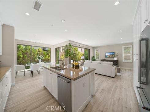 116  Tritone  , Irvine, CA