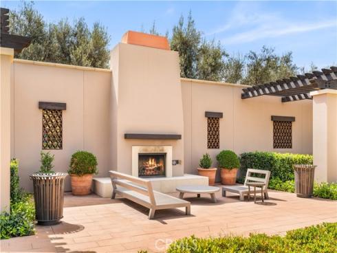 116  Tritone  , Irvine, CA