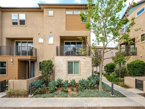 218  Keeper  , Irvine, CA