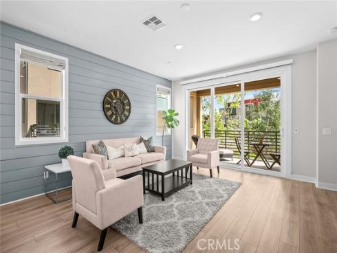 218  Keeper  , Irvine, CA