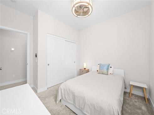 218  Keeper  , Irvine, CA