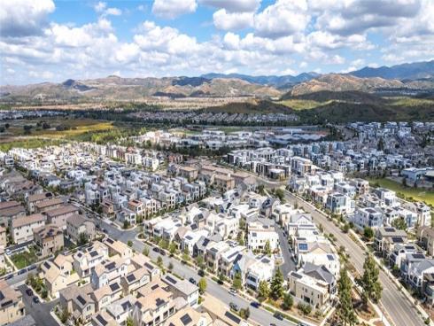 218  Keeper  , Irvine, CA