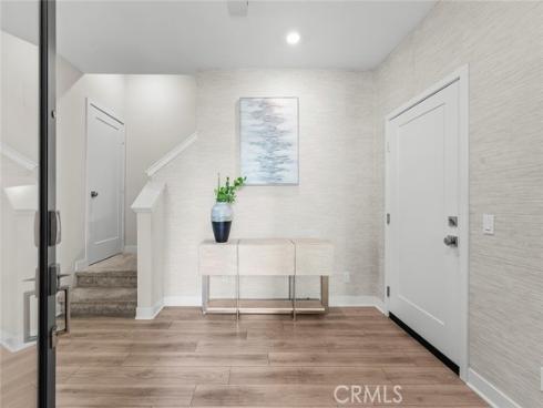 218  Keeper  , Irvine, CA