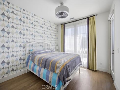 51  Hartman  , Irvine, CA