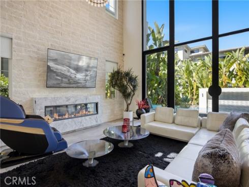 51  Hartman  , Irvine, CA