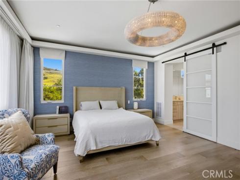 51  Hartman  , Irvine, CA