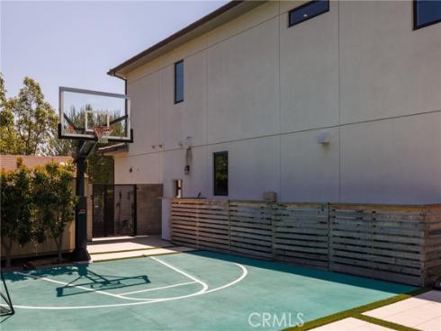 51  Hartman  , Irvine, CA