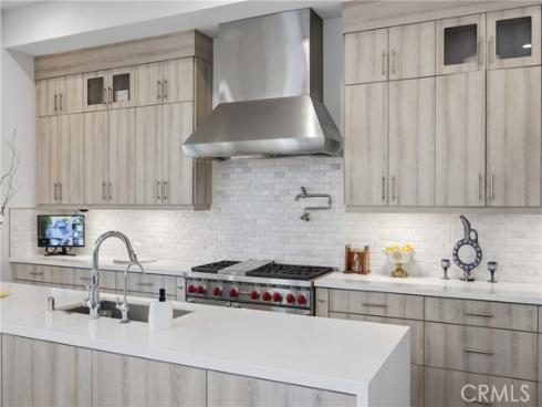 51  Hartman  , Irvine, CA