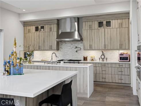 51  Hartman  , Irvine, CA