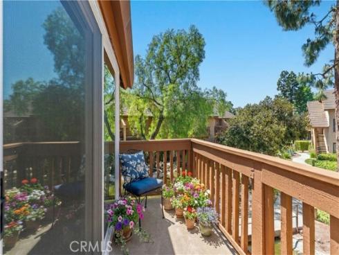 89  Lemon Grove  , Irvine, CA