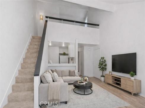 89  Lemon Grove  , Irvine, CA