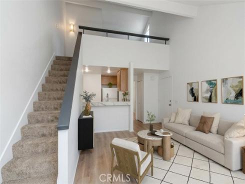 89  Lemon Grove  , Irvine, CA