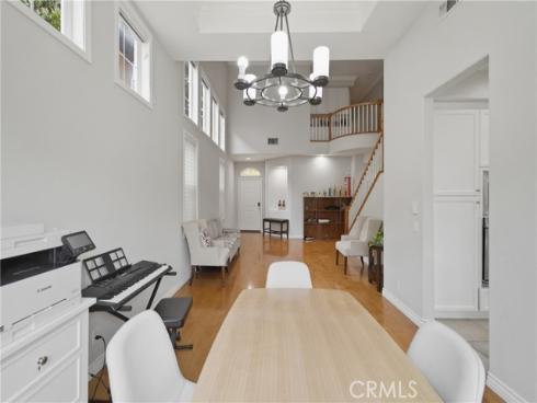 21  Wedgewood  , Irvine, CA