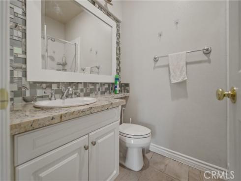 21  Wedgewood  , Irvine, CA