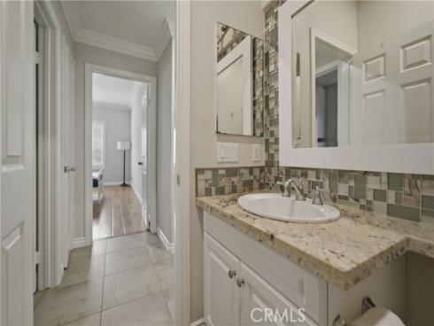 21  Wedgewood  , Irvine, CA