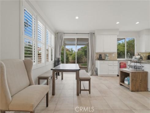 21  Wedgewood  , Irvine, CA