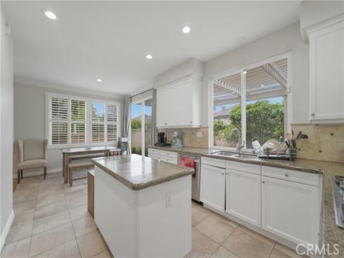 21  Wedgewood  , Irvine, CA