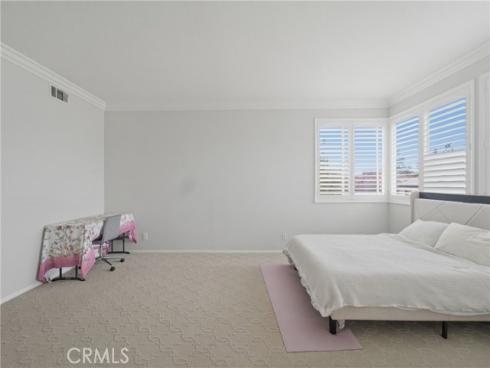 21  Wedgewood  , Irvine, CA