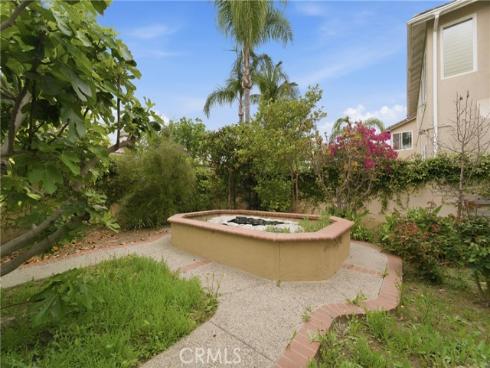 21  Wedgewood  , Irvine, CA