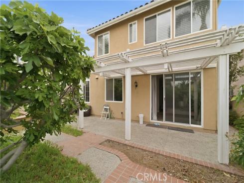 21  Wedgewood  , Irvine, CA