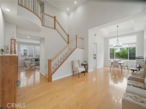 21  Wedgewood  , Irvine, CA