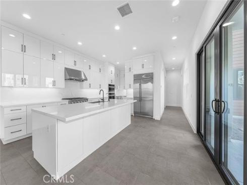 100  Draw  , Irvine, CA