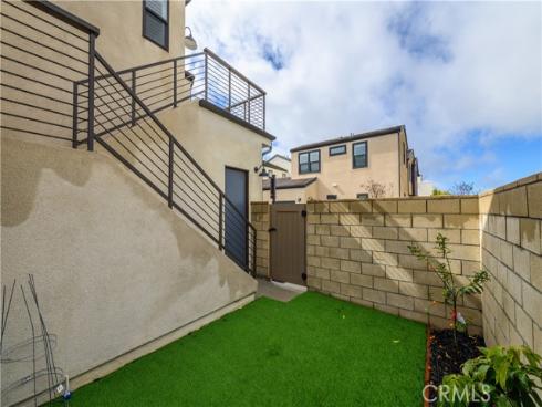 100  Draw  , Irvine, CA