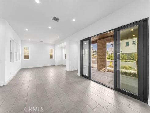 100  Draw  , Irvine, CA