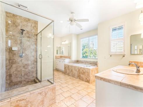 87  Fringe Tree  , Irvine, CA