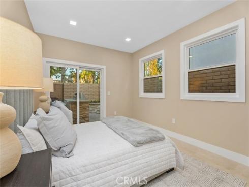 64  Mann  , Irvine, CA