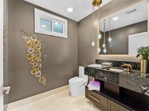 64  Mann  , Irvine, CA