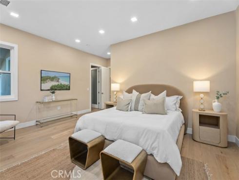 64  Mann  , Irvine, CA