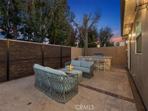 64  Mann  , Irvine, CA